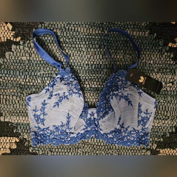 Wacoal Other - NWT Wacoal Royal Blue Lace Bra 34DD